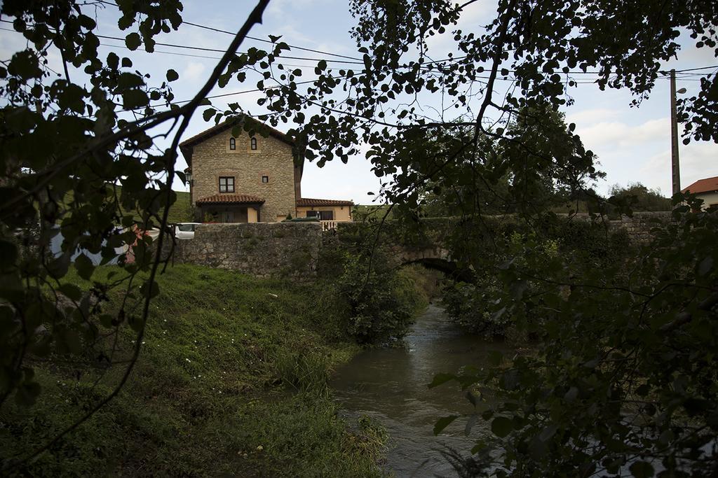 Trisileja En Puente Romano 토나네스 외부 사진